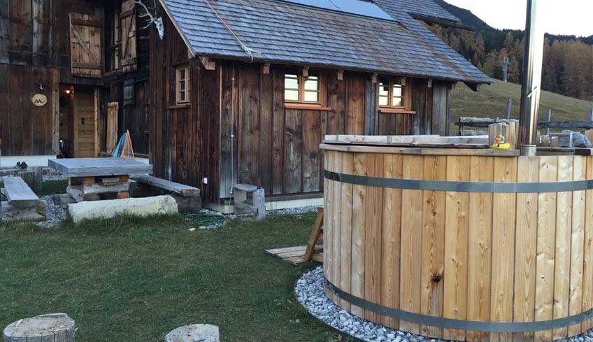 The Nordic ritual: sauna, cold plunge, repeat
